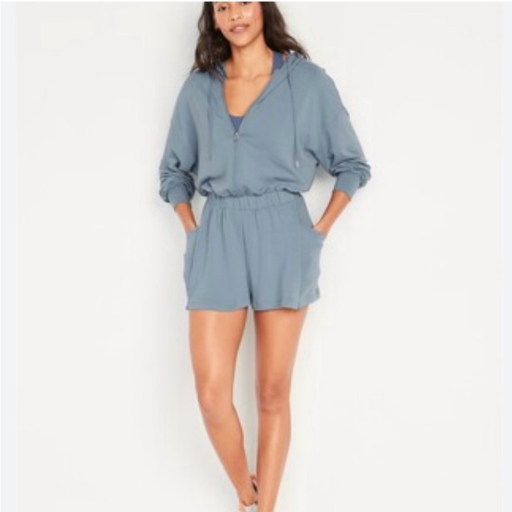Old Navy live in French terry hooded romper